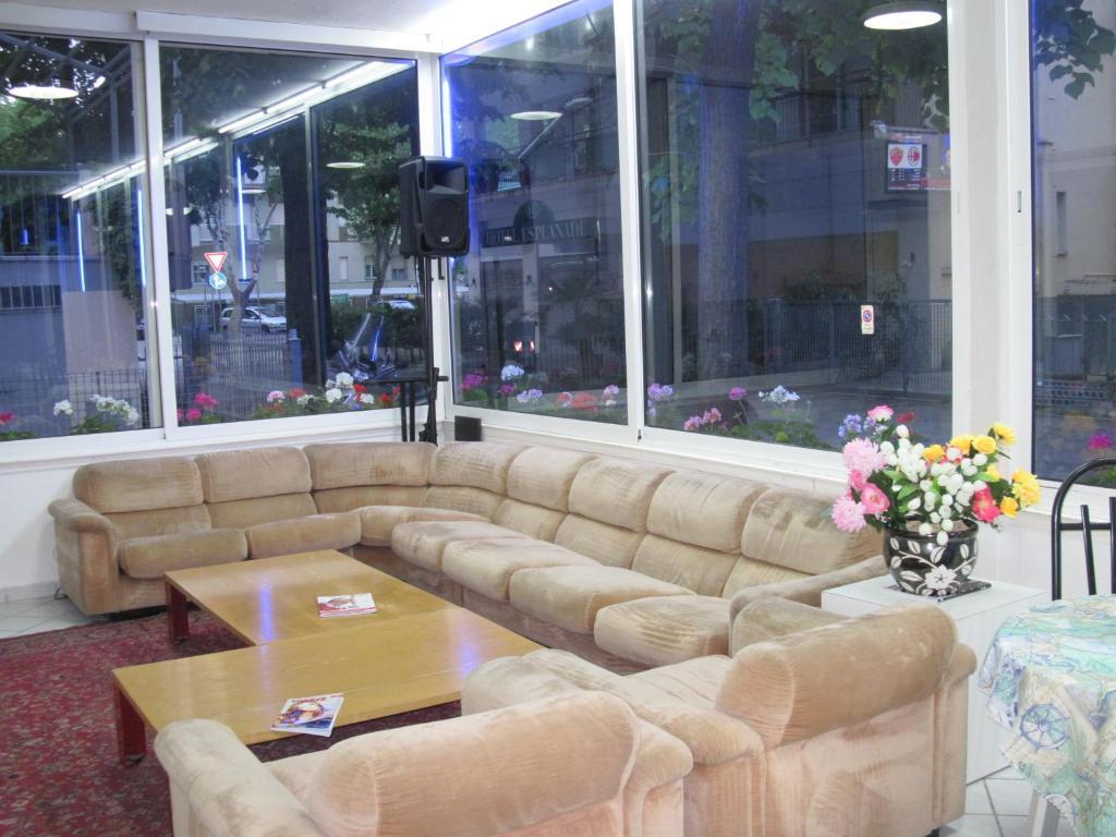 Hotel Tv ريميني المظهر الخارجي الصورة
