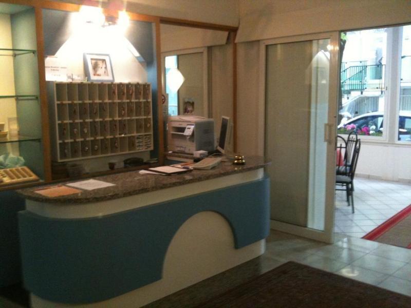 Hotel Tv ريميني المظهر الخارجي الصورة